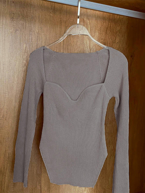 Load image into Gallery viewer, Woman&#39;s Long Sleeve Knitted Pullover
